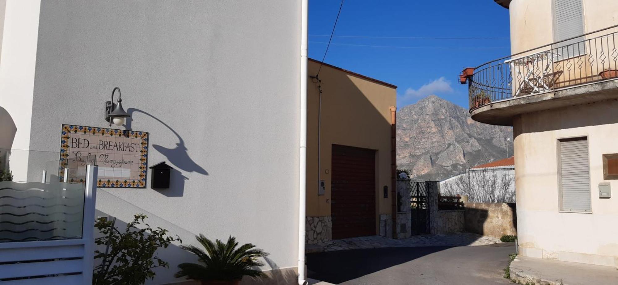 B & B Baglio Mangiapane Кустоначи Экстерьер фото